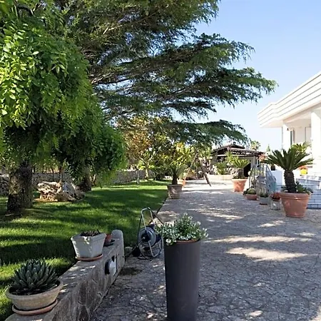 Dei Colli 3* Ostuni